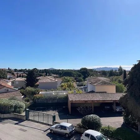 Spacieux Au Calme A 5 Minutes De La Mer, Parking Prive * Bandol
